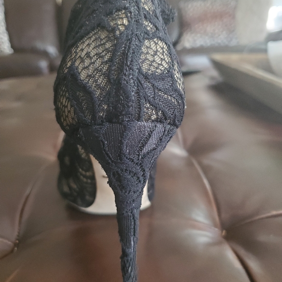 Dolce & Gabbana Lace boots - Picture 5 of 9